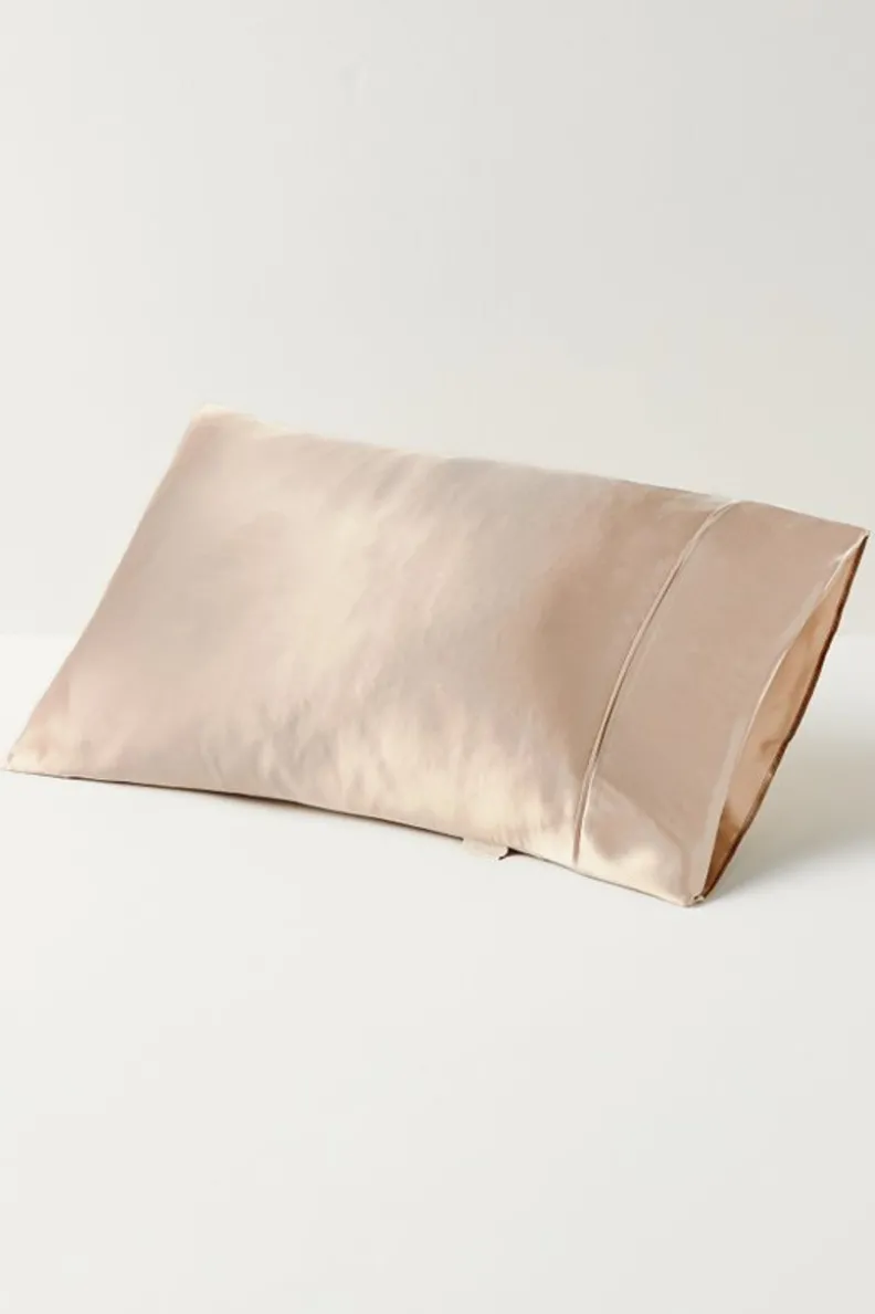 Soft Surroundings Dreamy Silk Pillowcase| Bedding