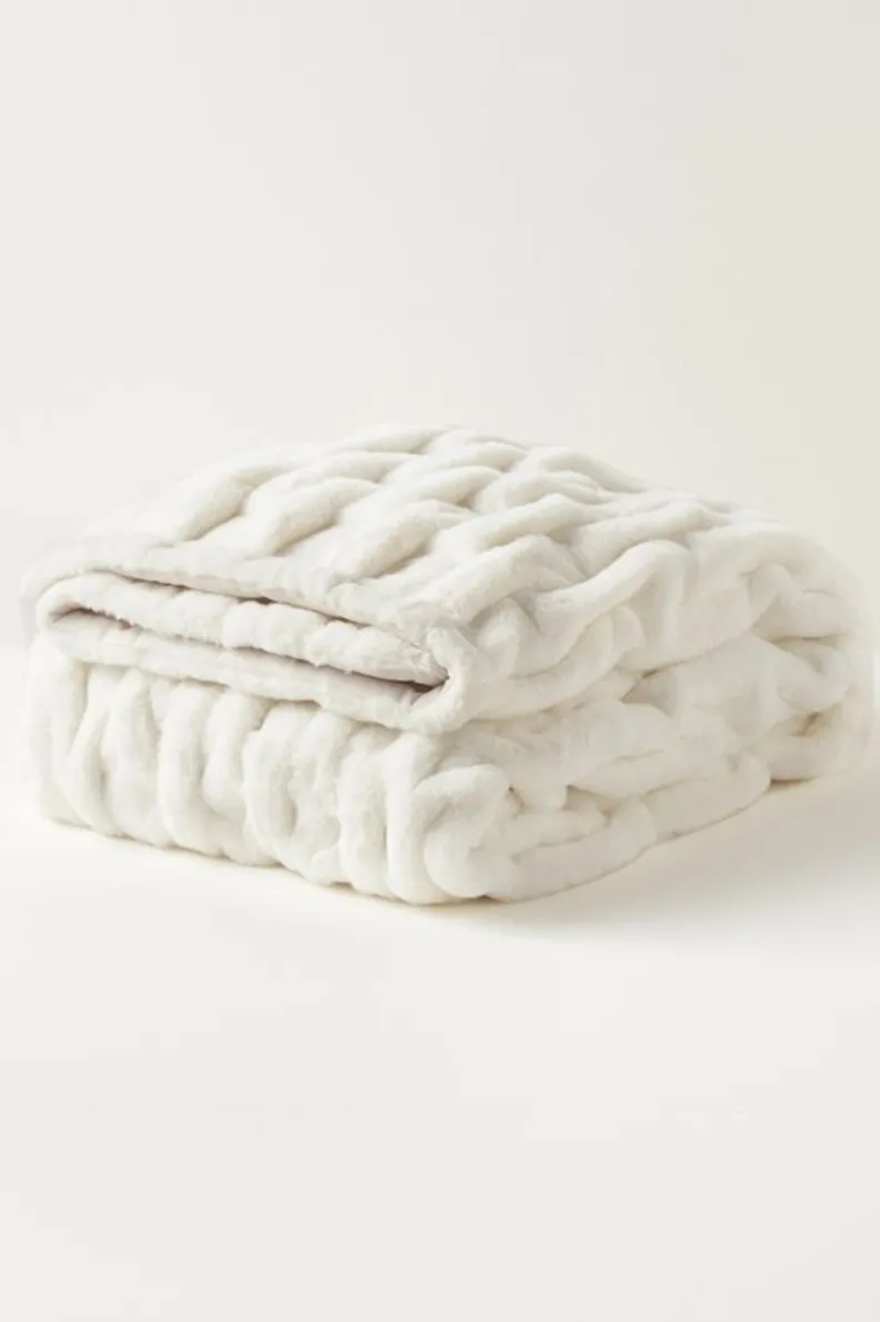 Soft Surroundings La Parisienne Faux Fur Throw| Bedding|Bedding Essentials