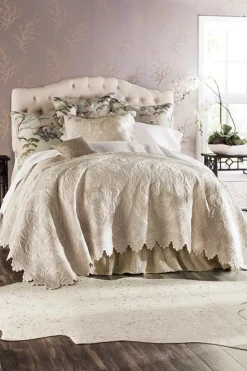 Soft Surroundings Marguerite Scalloped Quilt| Bedding|Bedding Collections