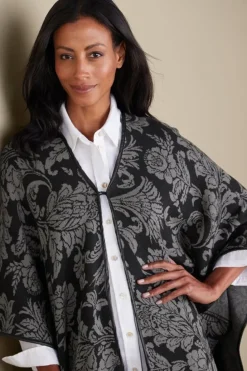 Soft Surroundings Rian Jacquard Ruana| Scarves & Wraps