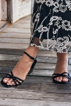 Soft Surroundings Seychelles Cater To You Sandal| Shoes