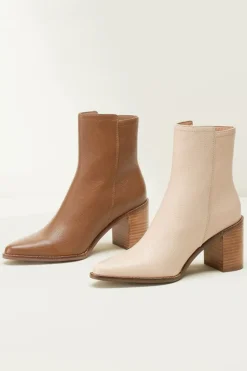 Soft Surroundings Seychelles Desirable Boot| Shoes